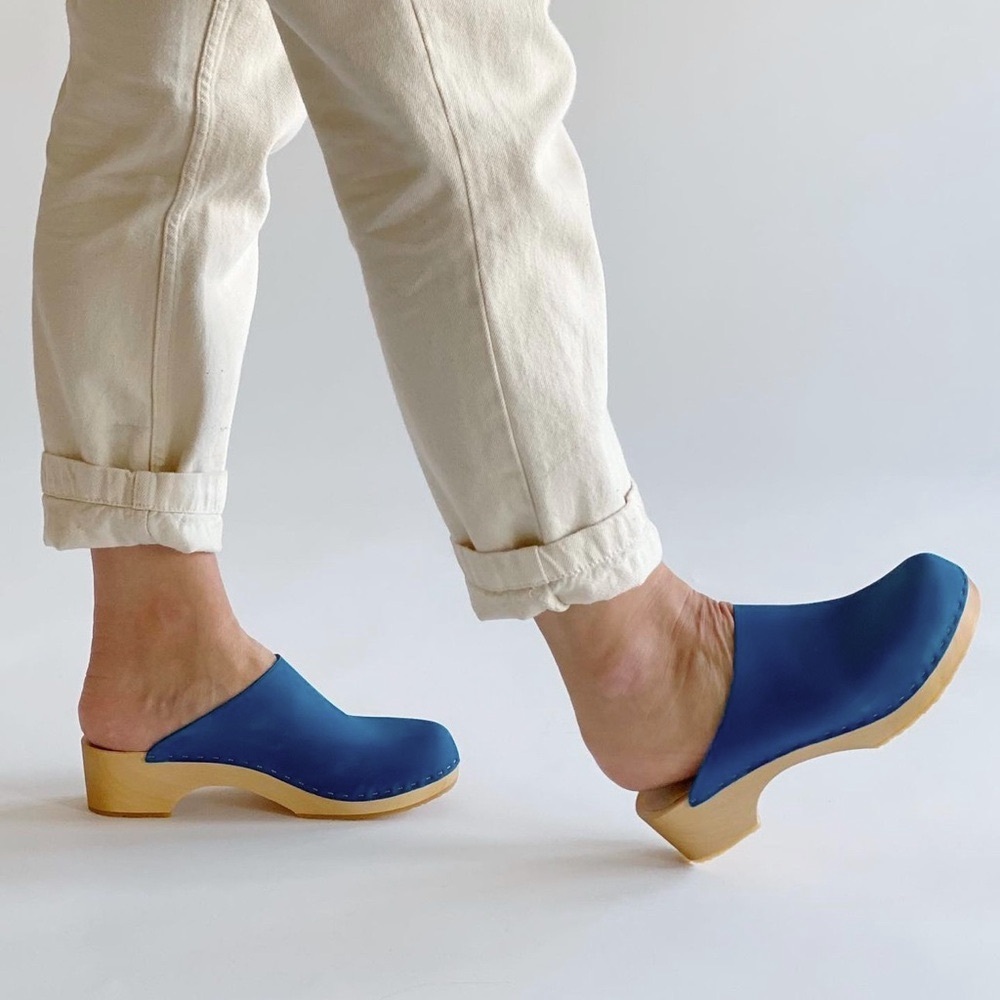 Bryr Navy Blue Leather Clogs with Natural Wood Heel